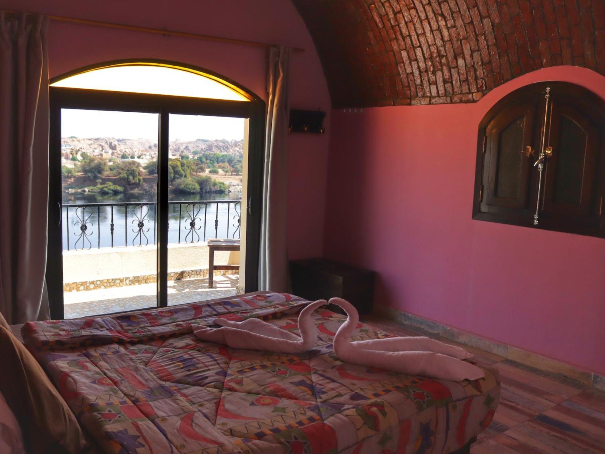 Hadouta Masreya Nubian Guest House Assuão Exterior foto